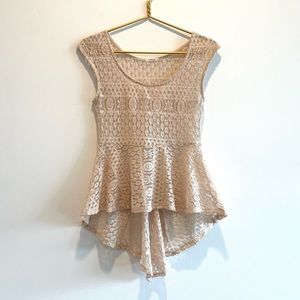 Lovely 153 Cream Lace Uneven Hemline Top Size Small
